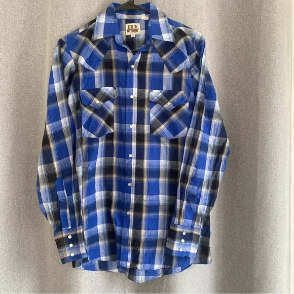 Men's Western Pearl Snap Shirt Bundle S - Wrangler, Ely Cattleman, Gap - Picture 4 of 9